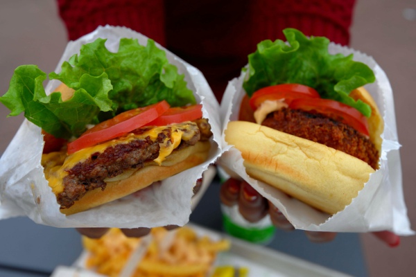 快餐行業(yè)驚現(xiàn)致癌物質(zhì)！如何才能保障食品安全？